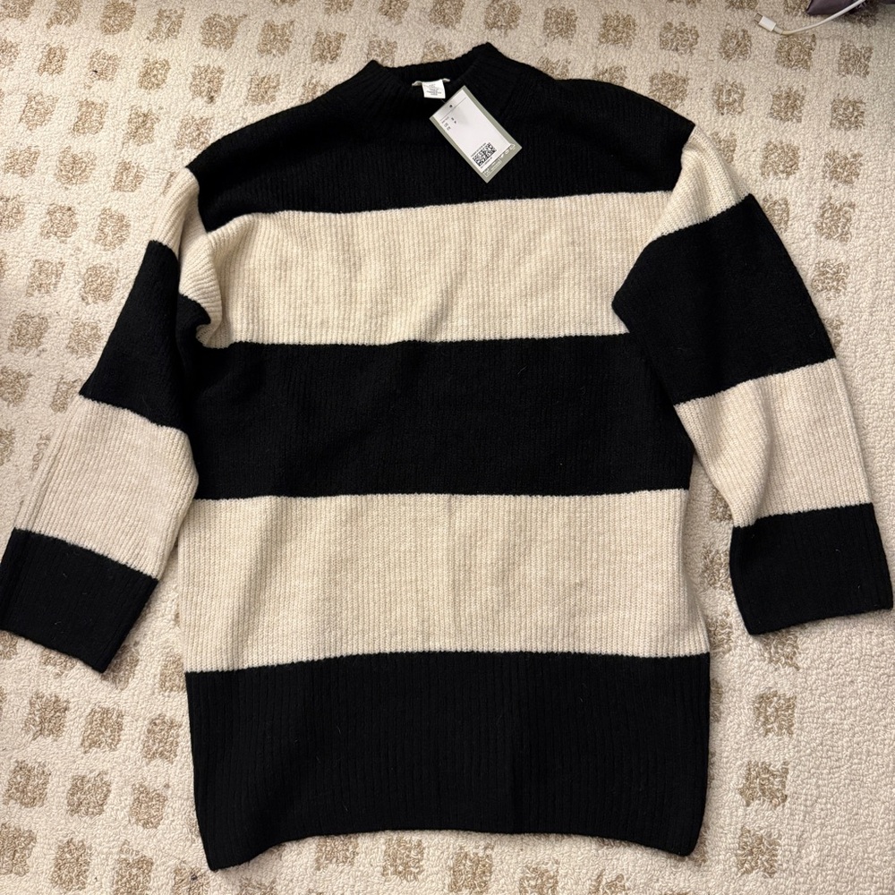NWT H&M striped sweater dress